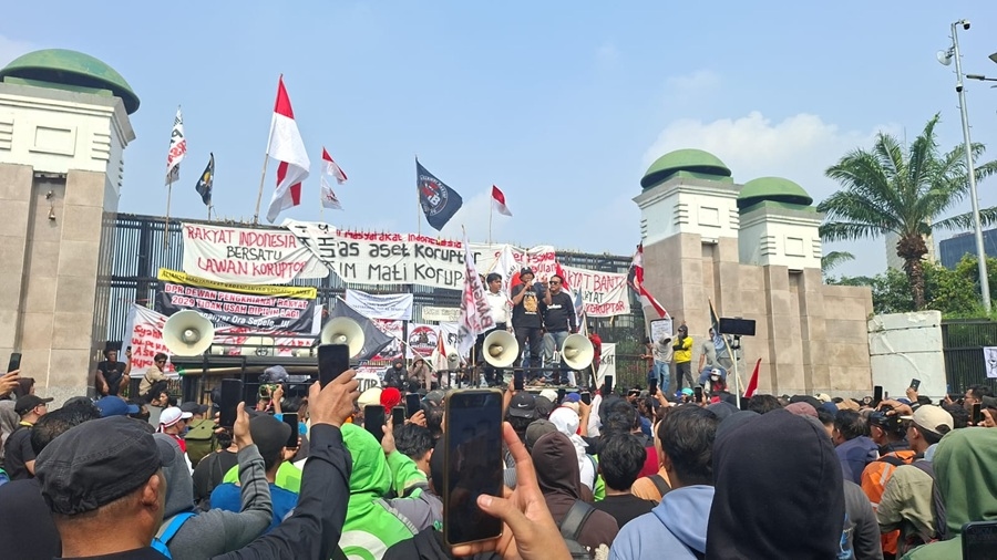 Pimpinan DPR Terima Perwakilan Pendemo 27 Agustus