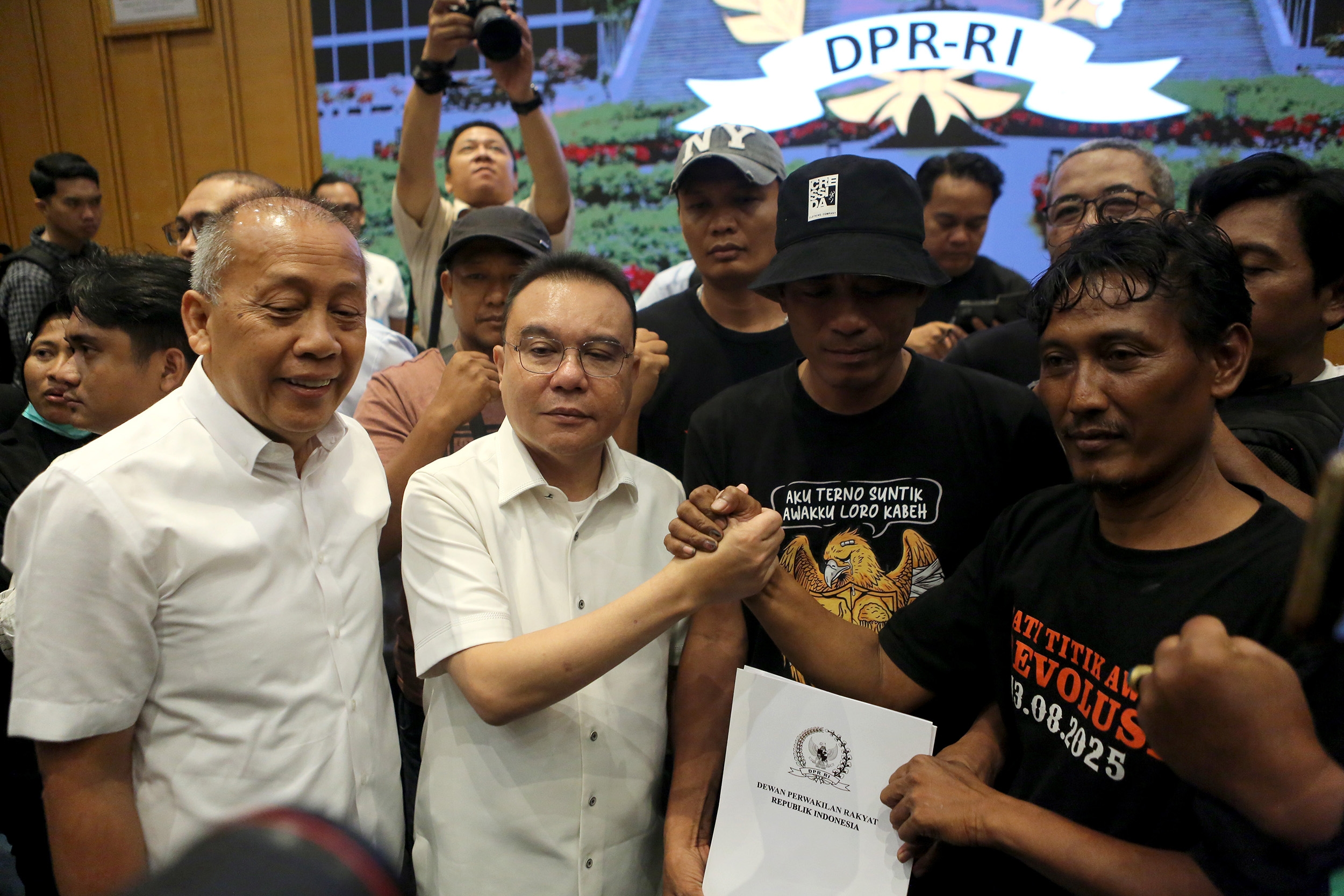 Berani Pertaruhkan Jabatan demi RUU Perampasan Aset, Pimpinan DPR Tuai Pujian