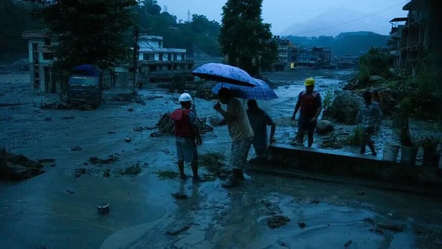 Danau Bendungan Alami di Nepal Berisiko Jebol, Ancaman Banjir Baru Mengintai