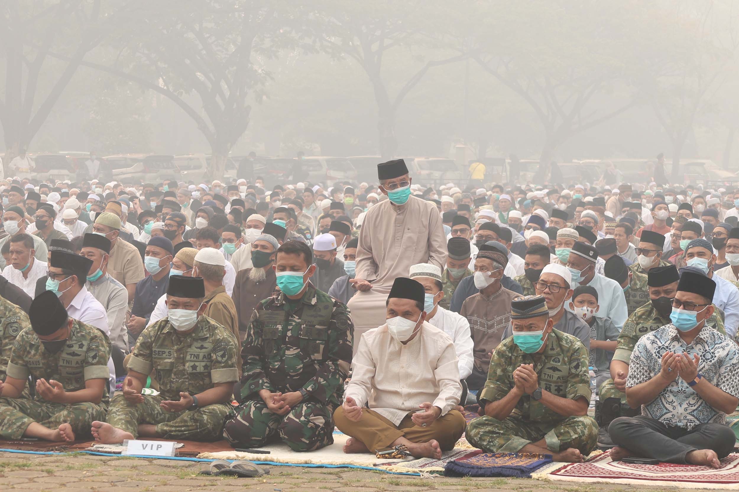 Fikih Kebencanaan: Panduan dan Kemudahan Beribadah di Tengah Ancaman Polusi Asap Ekstrem