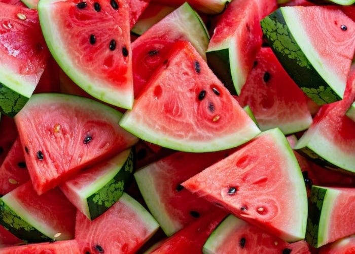 10 Makanan yang Cocok Dikonsumsi Saat Cuaca Panas, Bantu Jaga Hidrasi Tubuh!