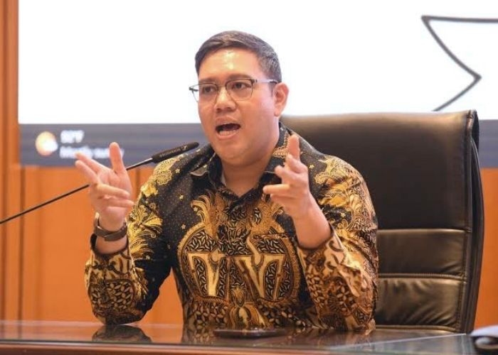 DPR Soroti Grup WhatsApp Berisi Konten Seksual LGBT, Ini Imbauannya untuk Orang Tua!
