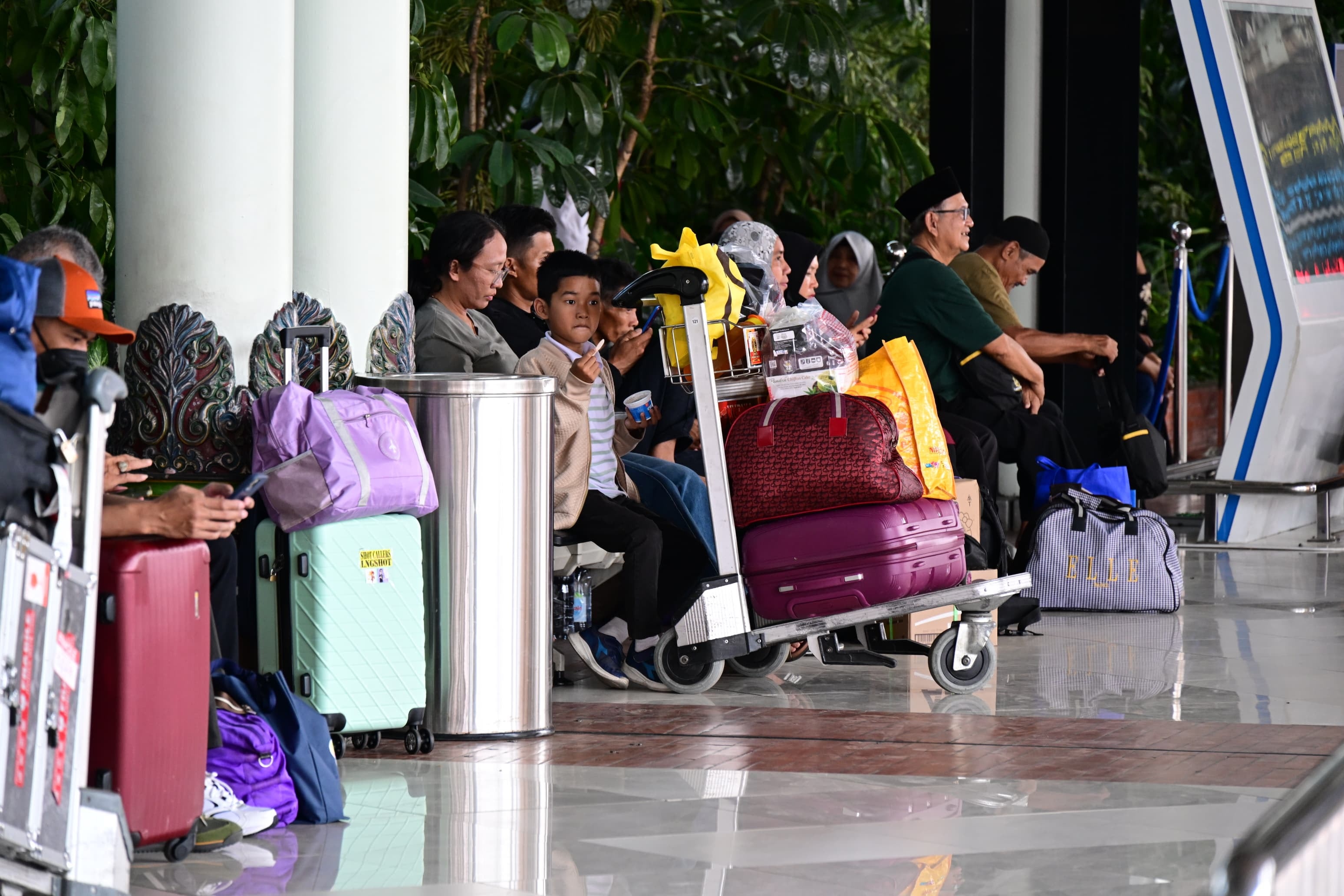 467 Penerbangan Terdampak Abu Vulkanik, Pemerintah Pantau Bandara Tiap 4 Jam