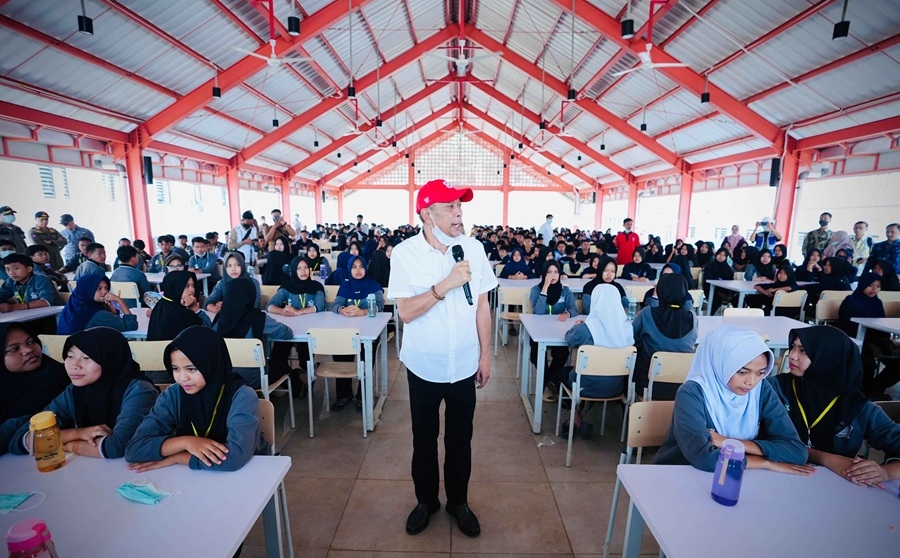 Agus Jabo Semangati Siswa Sekolah Rakyat: Kesedihan Kalian Harus Jadi Energi untuk Bangkit