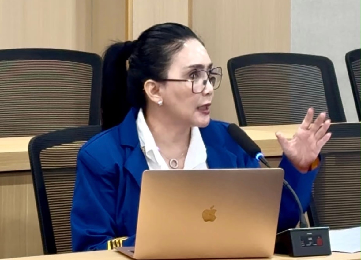 Lulus S1 Hukum, Rieke: Kedaulatan Data Harus Jadi Fondasi Negara Digital