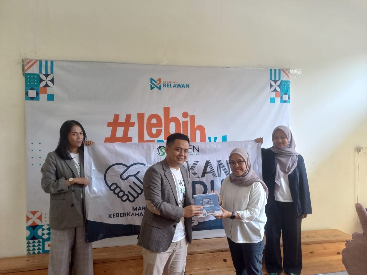 60 Ribu Masker Pokana Disalurkan untuk Masyarakat Terdampak Bencana Alam