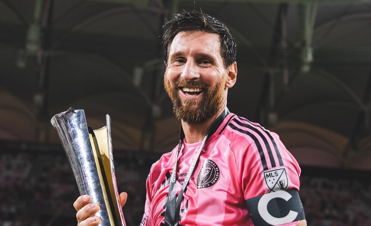 Ballon D'Or: David Beckham Dukung Lionel Messi setelah La Pulga Cetak 100 Gol
