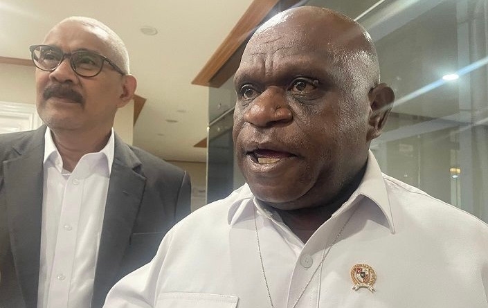 Menteri HAM Buka Suara soal Konflik Papua, Ada Pesan Tegas untuk TPN-OPM