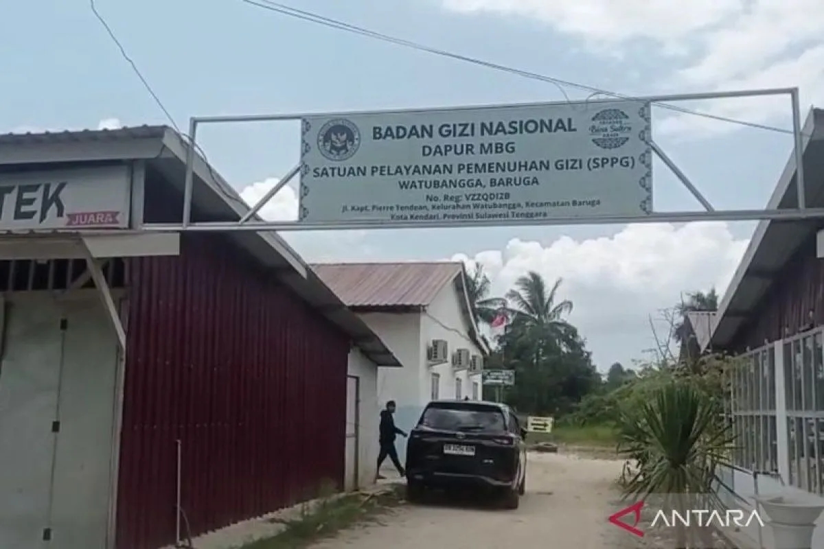 57 Siswa Diduga Keracunan MBG, BGN Tutup SPPG di Watubangga Baruga