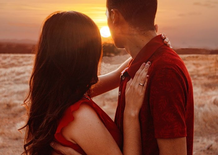 5 Zodiak yang Asmaranya Lagi Jadi Sorotan Akhir September