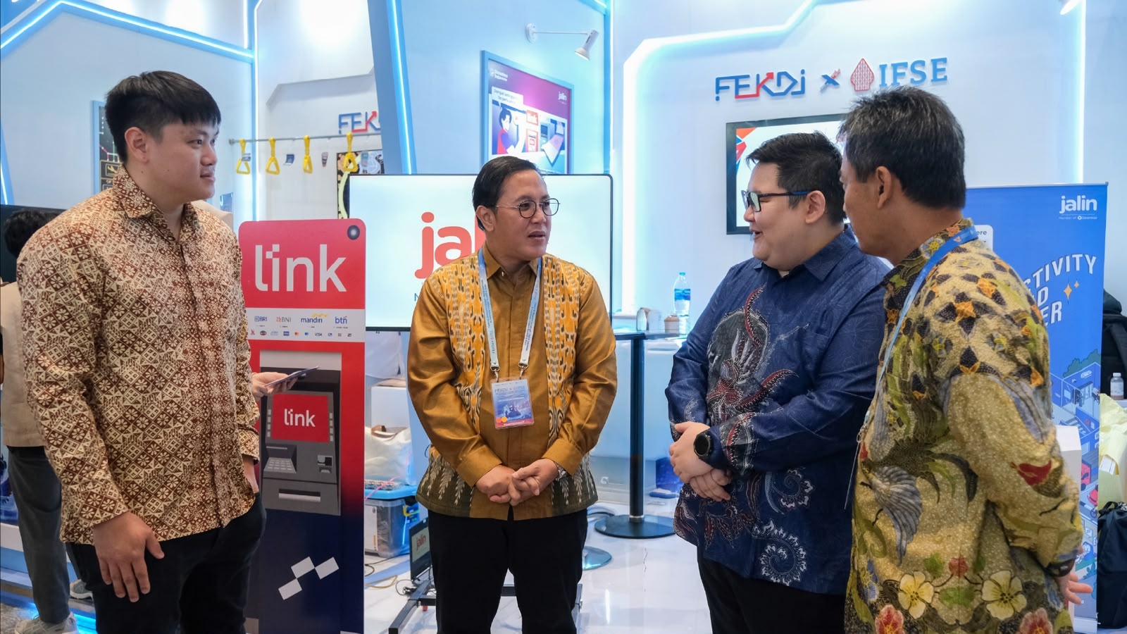Jalin Kembangkan Tarik Tunai Tanpa Kartu Bersama Sejumlah Bank dan Tekfin