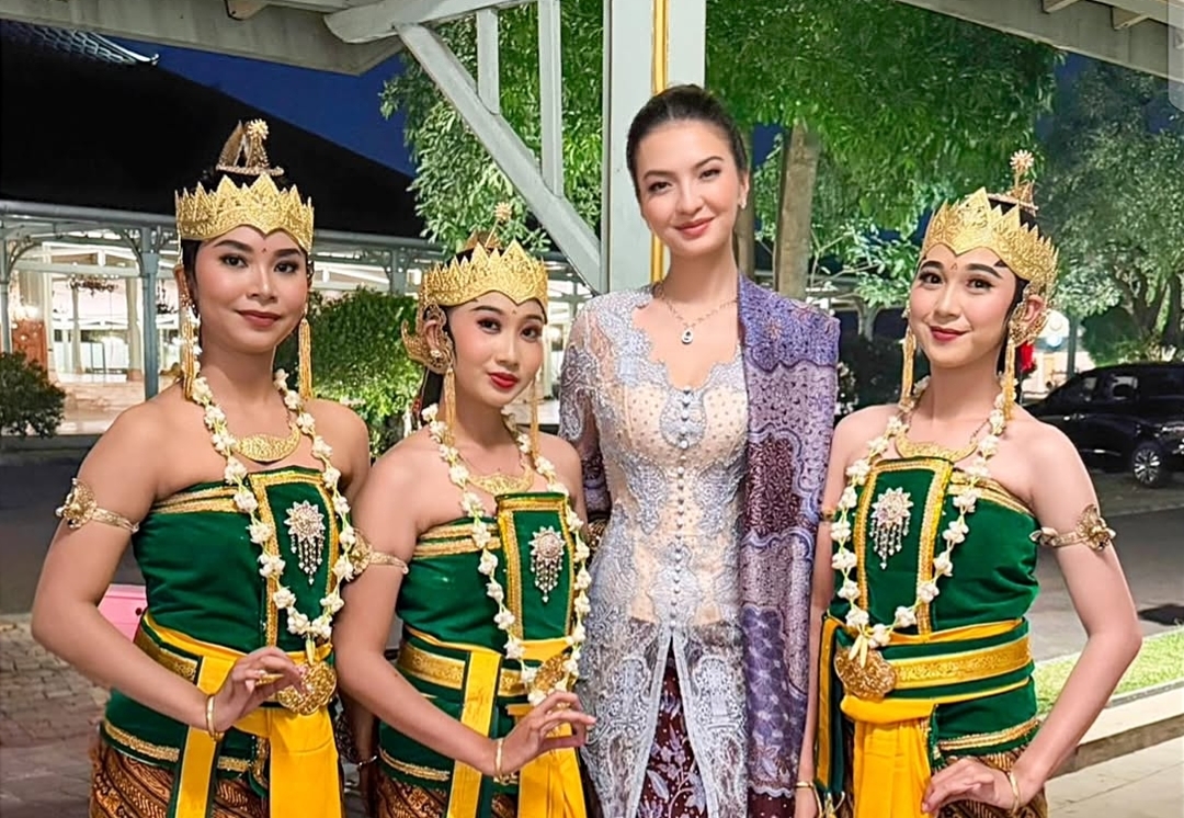 Pamit dari Komdigi, Ini Alasan Raline Shah Lepas Jabatan Staf Khusus Meutya Hafid