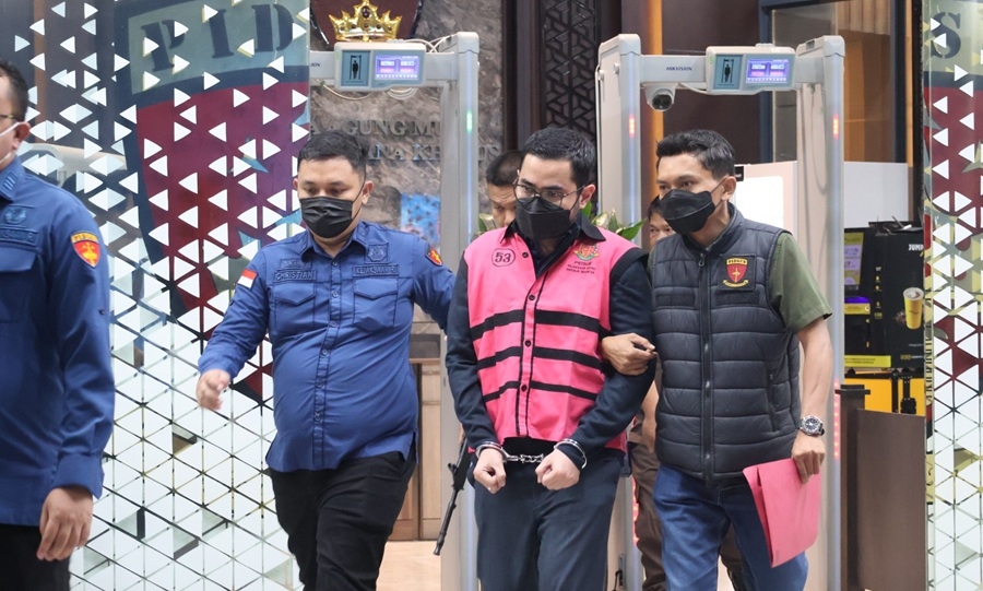 Kejagung Tetapkan Dirut PT CNI Derian Sakmiwata Tersangka Korupsi Tata Kelola Nikel