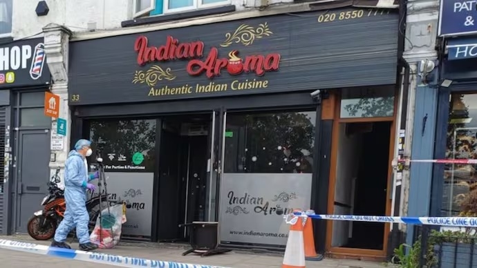 Dua Remaja 17 Tahun Dipenjara 10 Tahun karena Bakar Restoran India di London