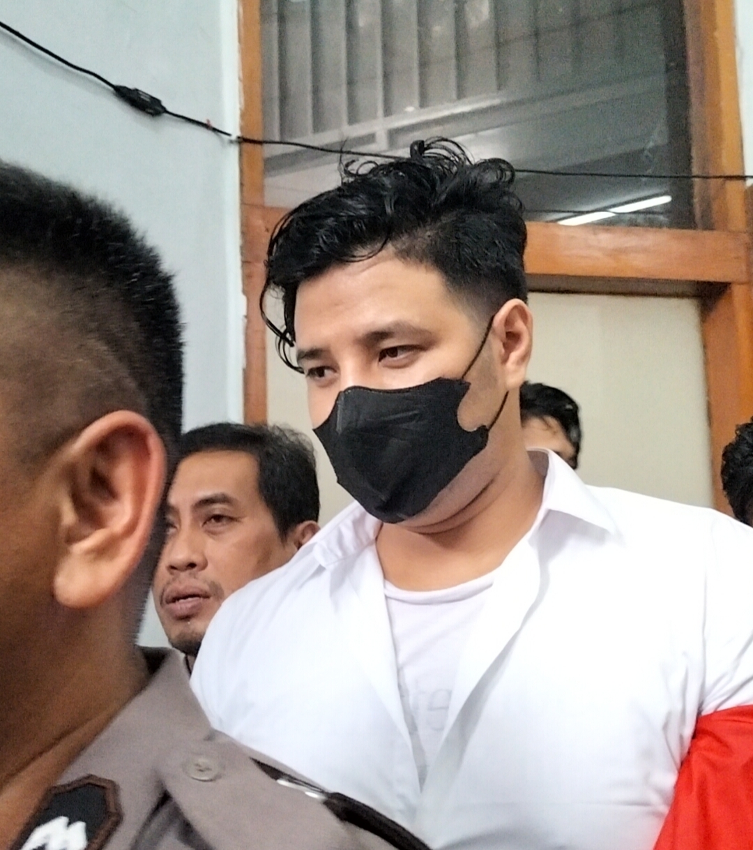 Ammar Zoni Didakwa Dua Pasal Terkait Narkoba, Ancaman 12 Tahun Penjara