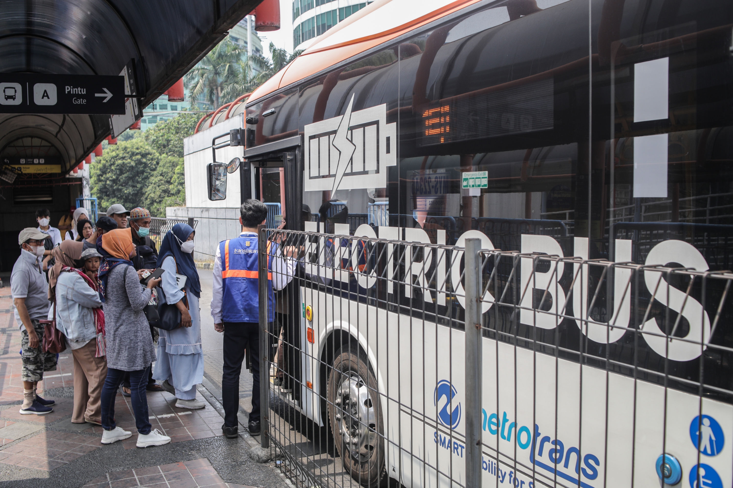 Getol Restrukturisasi Utang, Ini Fokus Bisnis Bakrie and Brothers (BNBR) ke Depan
