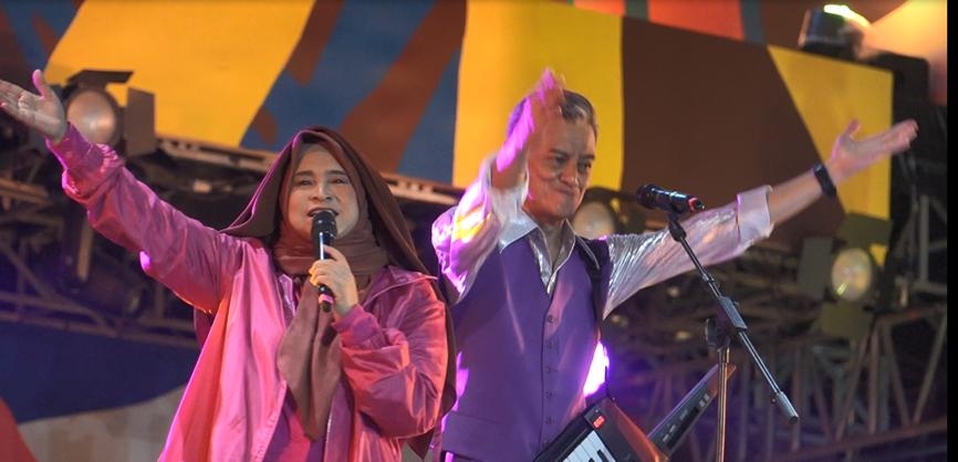 Tampil Di Synchronize Festival 2023 Selangkah ke Seberang: Dekade FARIZ RM 78 – 89, Neno Warisman Is Back