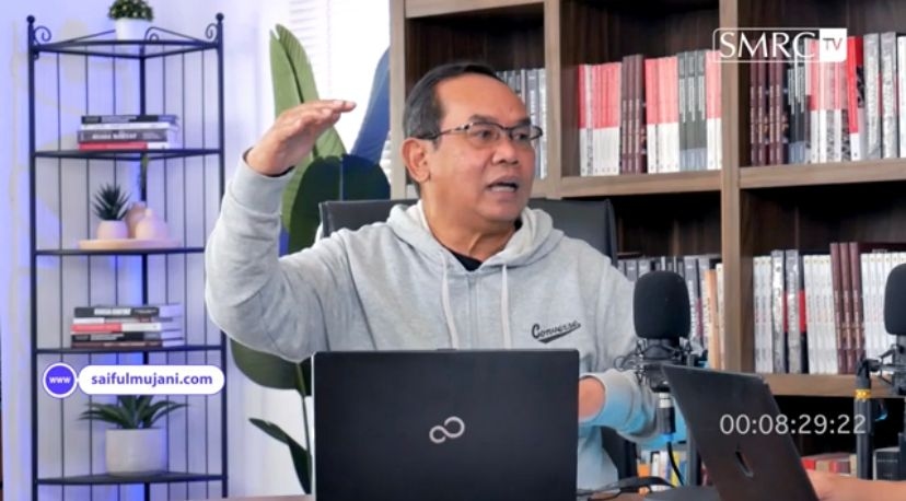 SMRC: Di Jatim, Elektabilitas Ganjar-Mahfud Unggul Telak Atas Prabowo-Erick Dan AMIN