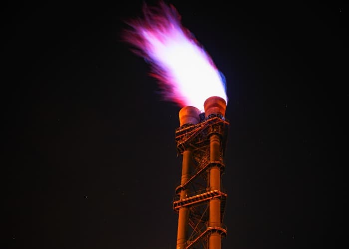 Mengenal Kegunaan Flare, Cara Kerja Dan Risikonya