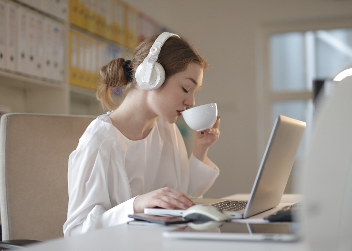 Mengapa Kita Suka Musik Yang Sedih?