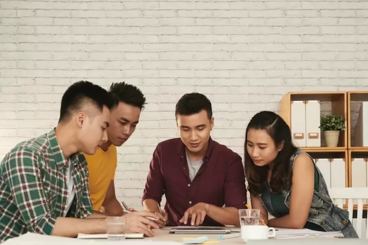 Organisasi Internal Dan Eksternal Dalam Kampus, Mana Yang Lebih Penting?