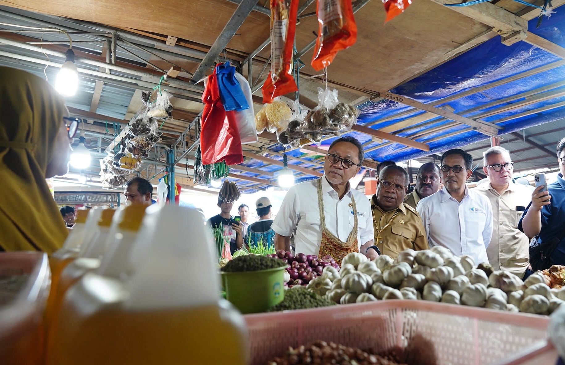 Tinjau Pasar Sentral Timika Baru, Mendag: Harga Bapok Stabil Dan Terjangkau