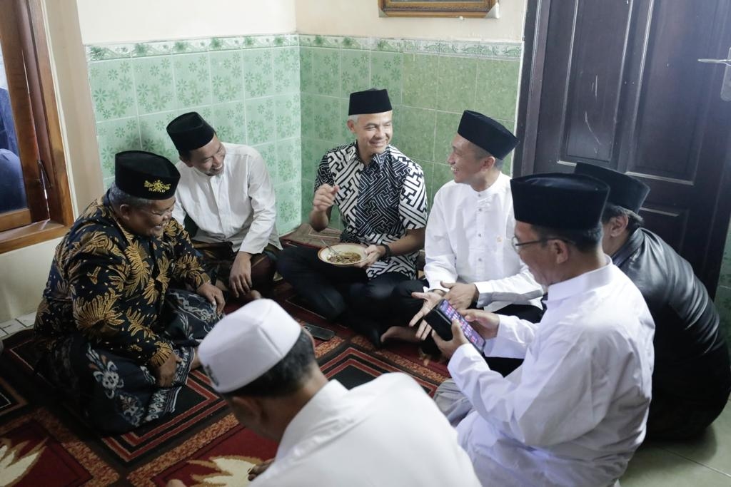 Silaturahmi Ke Ponpes Nurul Islam, Ganjar Didoakan Jadi Presiden