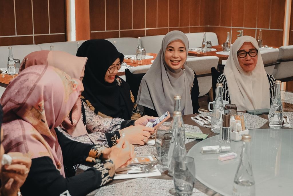 Siti Atikoh Bicara Pemberdayaan Perempuan Bersama Nyai Dan Ning Di Surabaya