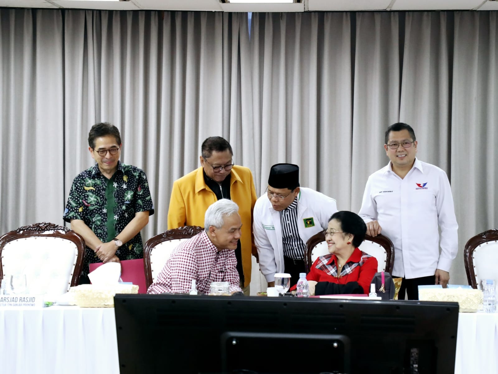 Pembentukan Dua Poros Bukan Strategi Pemenangan Ganjar