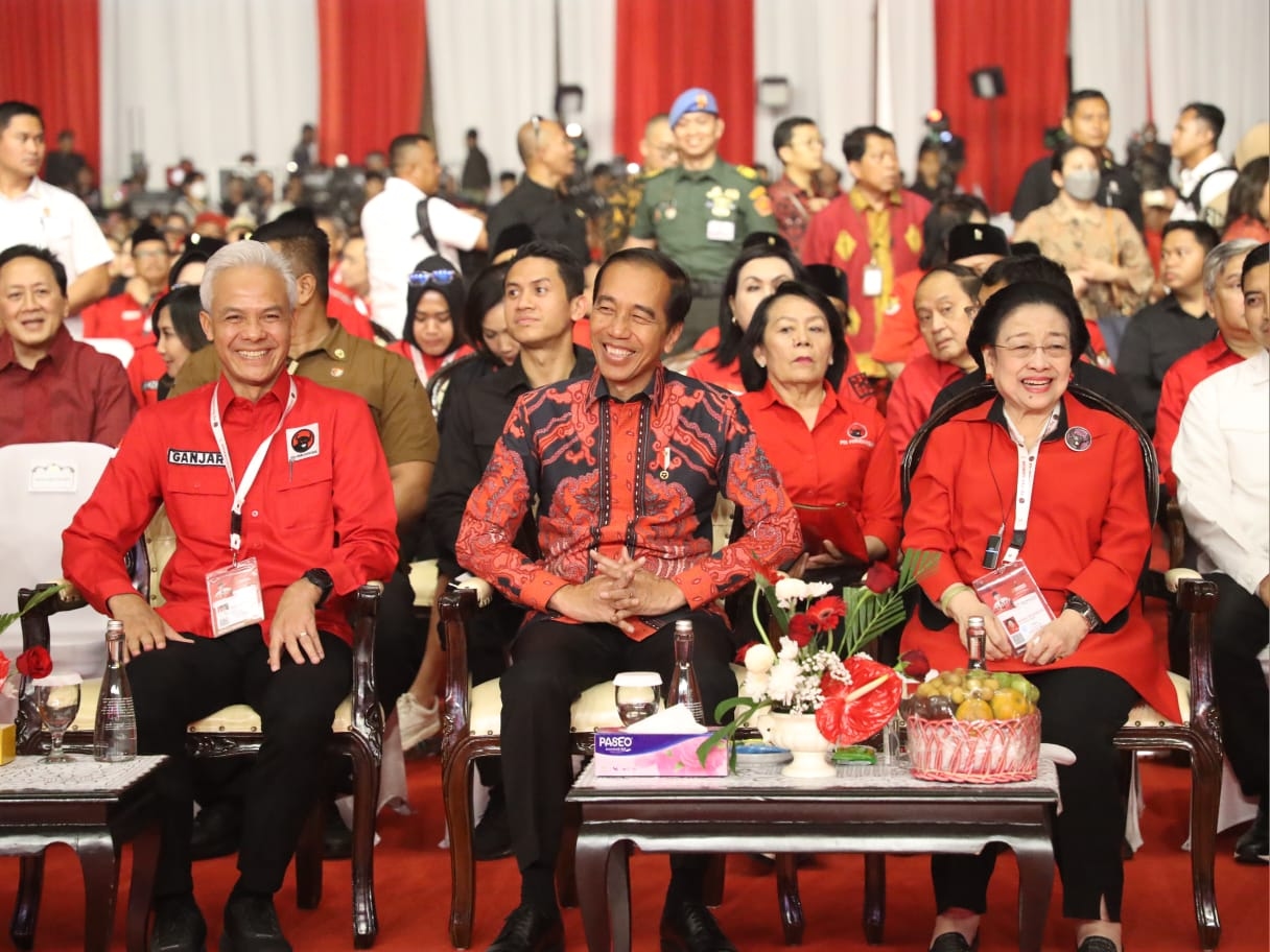 Tentukan Cawapres Ganjar, Megawati-Jokowi Sudah Saling Berbisik