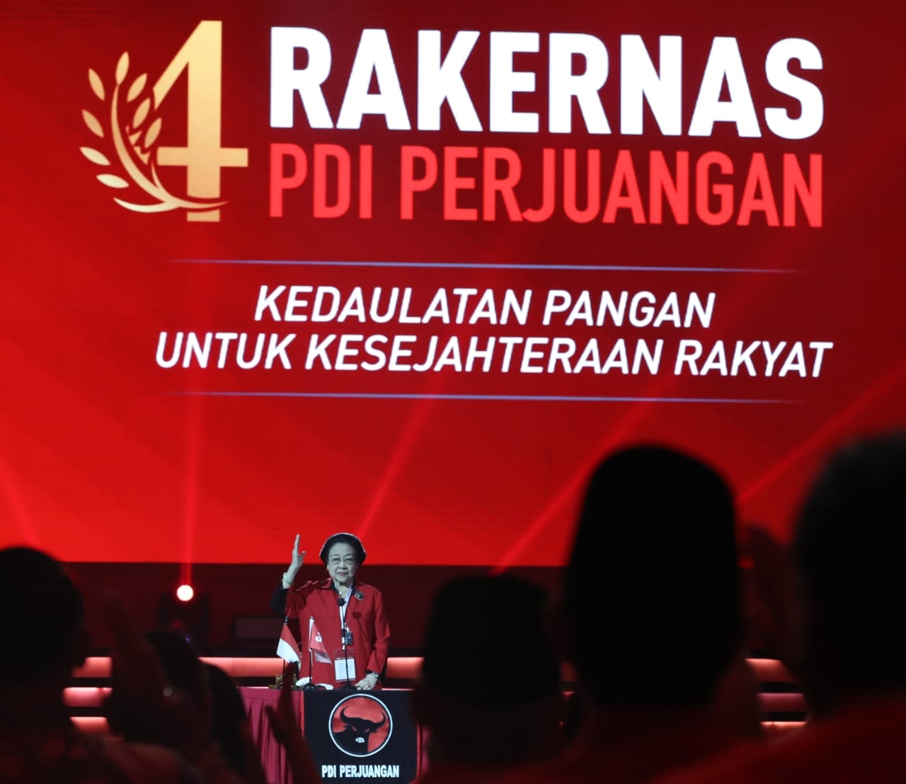 Megawati: Jangan Gentar Hadapi Kepungan Dan Manuver Politik