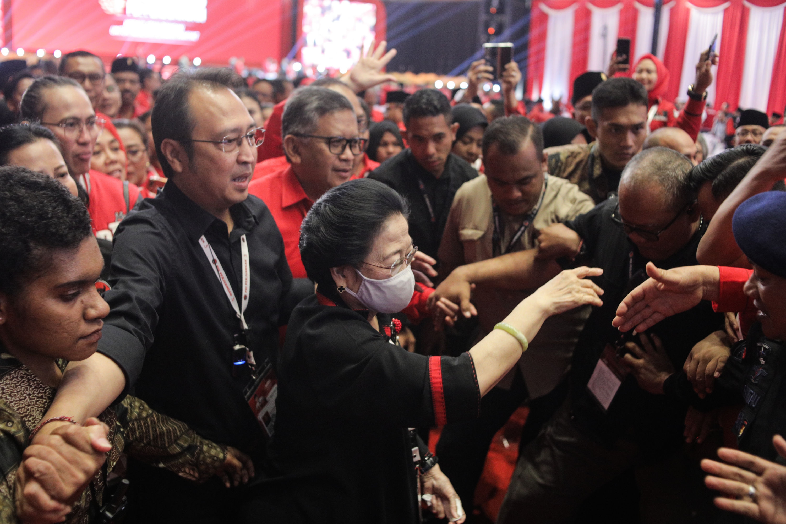 Megawati: Tidak Bisa Tiba-tiba Jadi Ketum, Sindir Kaesang?
