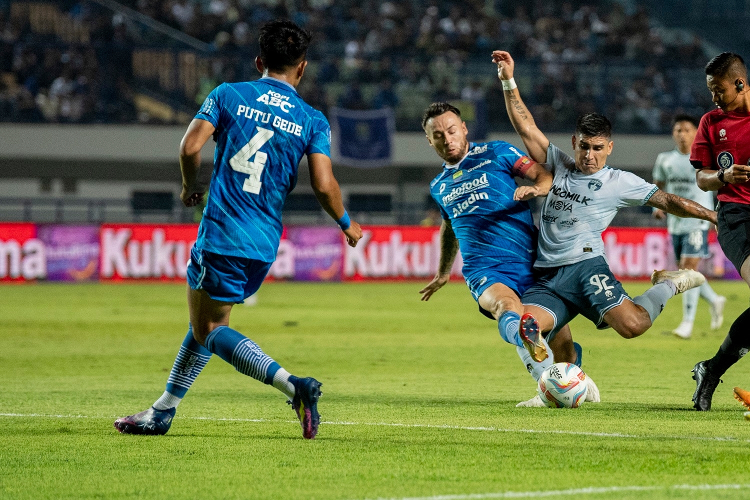 Marc Klok: Bersama Persib Bandung, Impian Saya adalah Jadi Juara di Indonesia