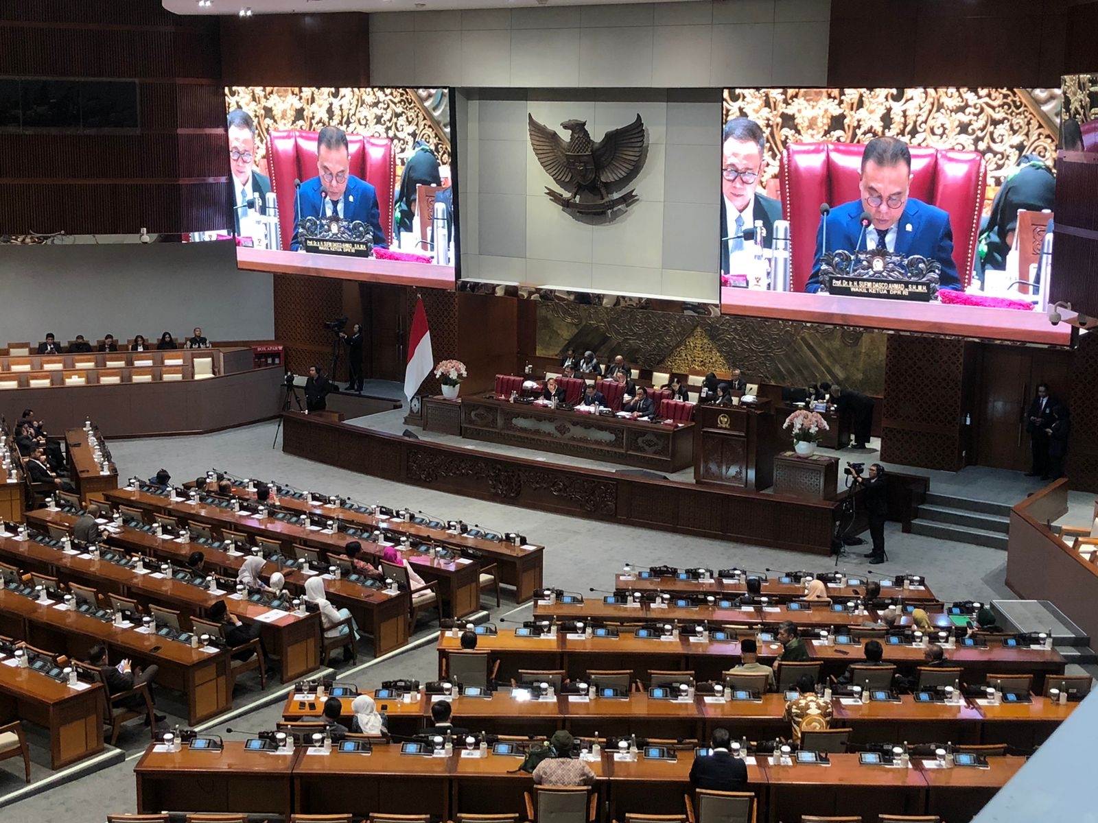 Tanpa Restu PKS, Revisi UU IKN Disahkan Paripurna DPR