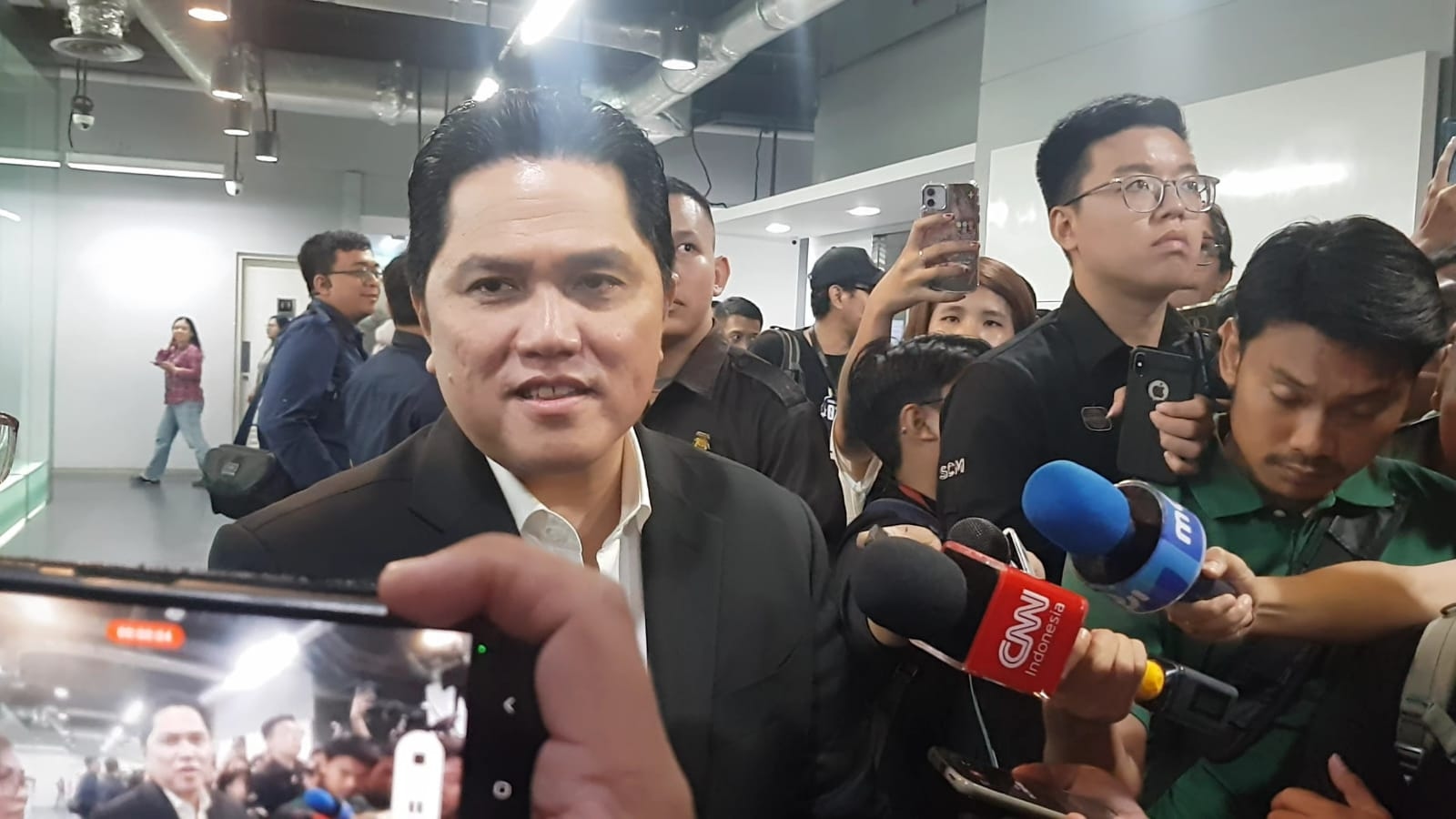 Timnas Indonesia Dihajar Irak, Erick Thohir Sentil Lini Belakang Harap Shin Tae-yong Ada Perubahan