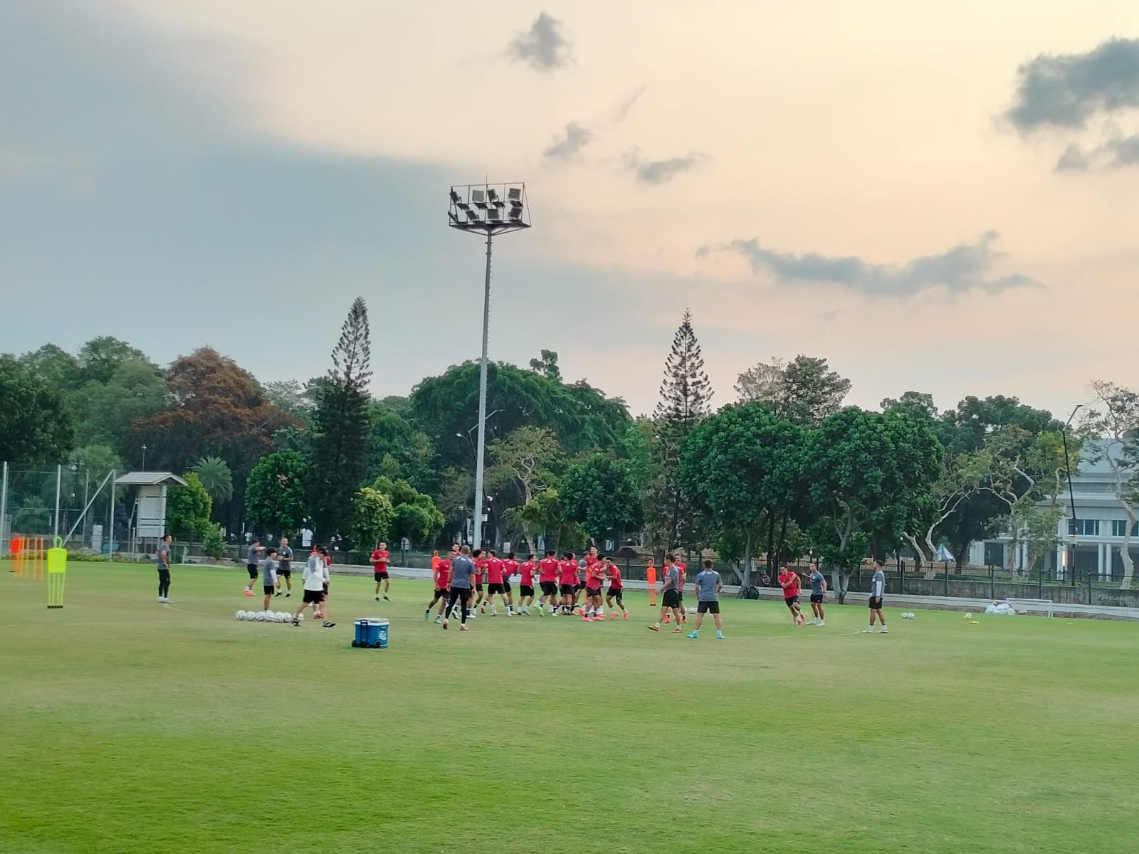 Bersiap Lawan Brunei, Skuat Timnas Indonesia Mulai Latihan Di GBK Sore Ini