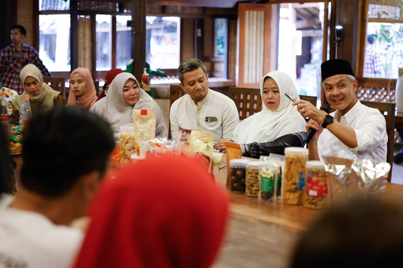 Ganjar Berbagi Pengembangan Perekonomian Dengan Pengusaha Lokal Se-Tasikmalaya