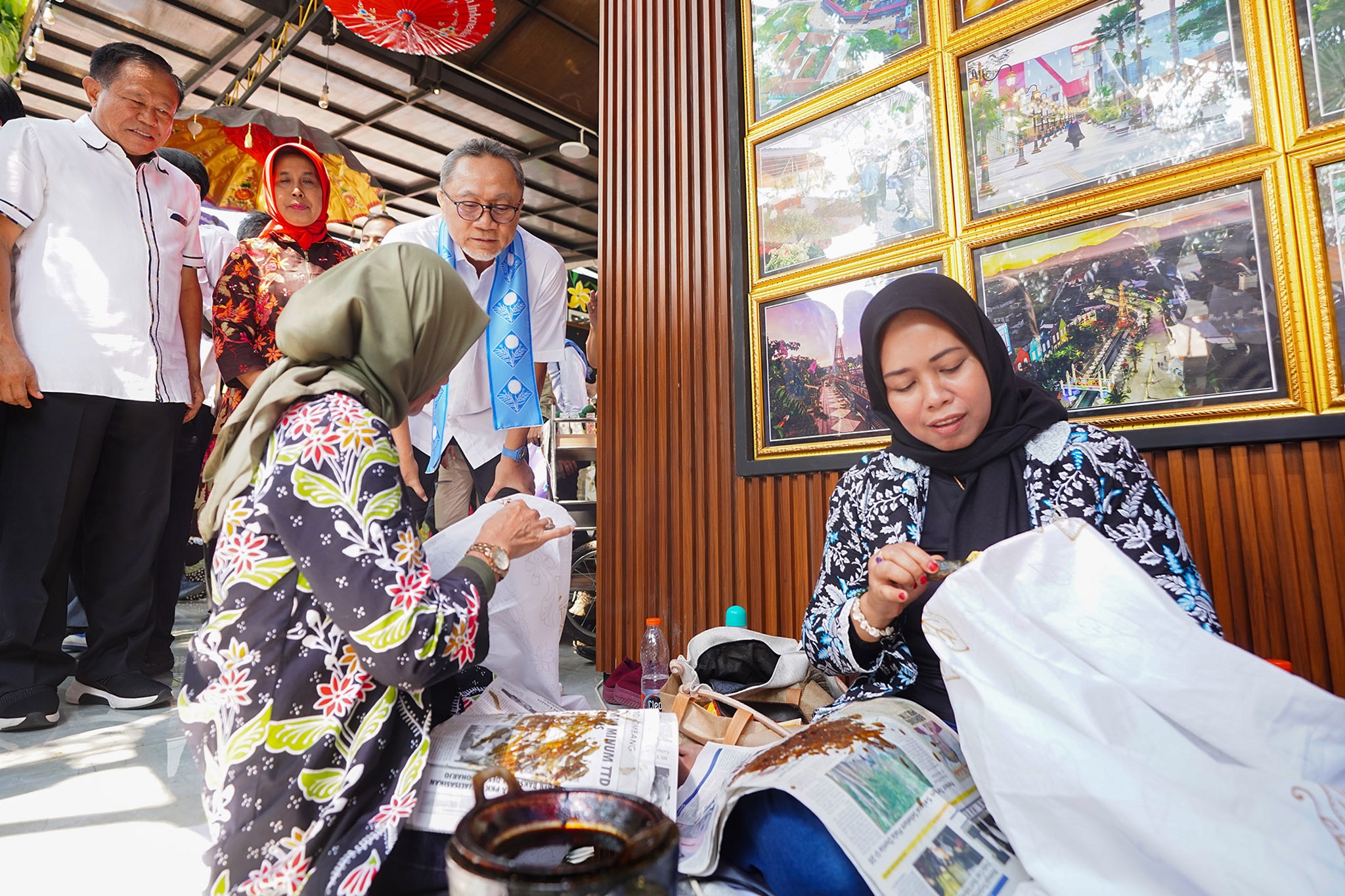 Kunjungi Pameran UMKM Di Madiun, Mendag: Pemda Harus Lebih Kreatif
