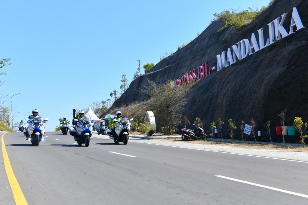 Cek Posko Pengamanan MotoGP Mandalika, Kakorlantas Polri Ajak Masyarakat Patuhi Arahan Petugas