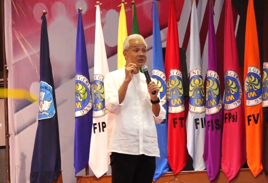 Ganjar Ajak Mahasiswa Tangkap Peluang Pengembangan Ekonomi Biru dan Hijau Buat Majukan Indonesia