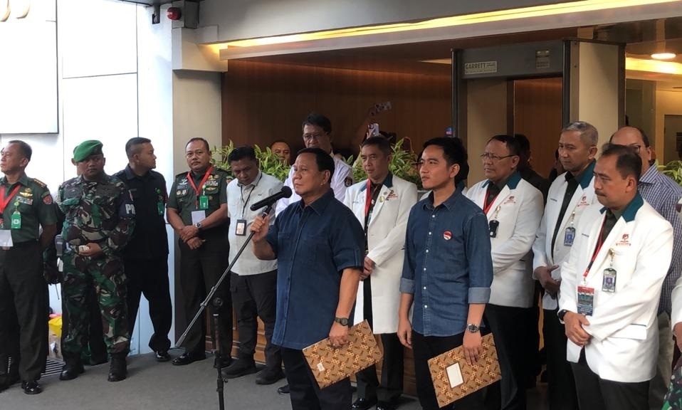 Prabowo Akui Takut Disuntik, Lebih Baik Saya Terjun Payung 10 Kali