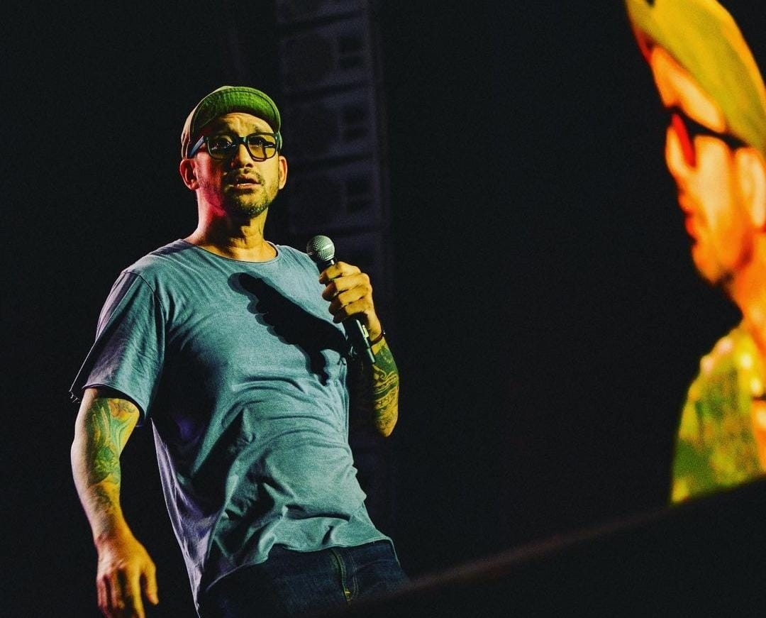 Kembali Ke Program Sketsa Komedi, Tora Sudiro Tegas Gak Bakal Cinta Lokasi