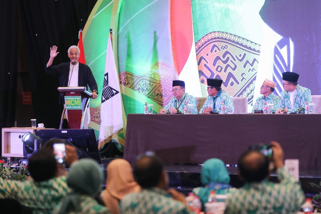 Beda Cara Capres Selesaikan Problem Kemiskinan, Ganjar: Kami Lewat Jalur Pendidikan, Bukan BLT
