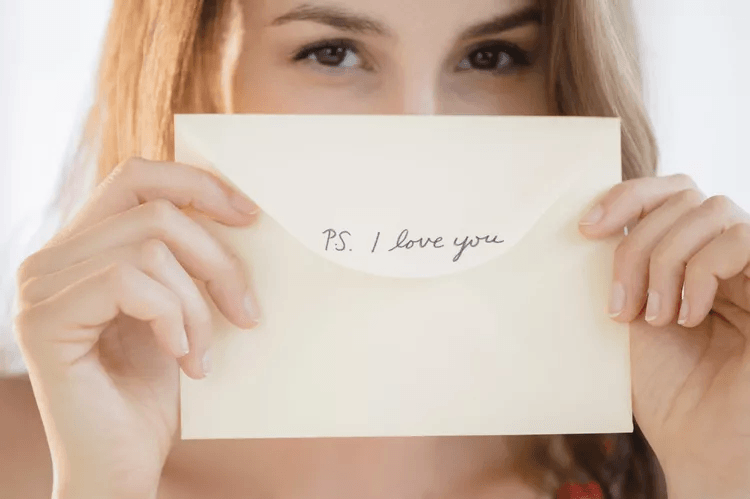 Ucapan Anniversary Untuk Pasangan, Romantis, Sederhana Dan Sangat Menyentuh Hati