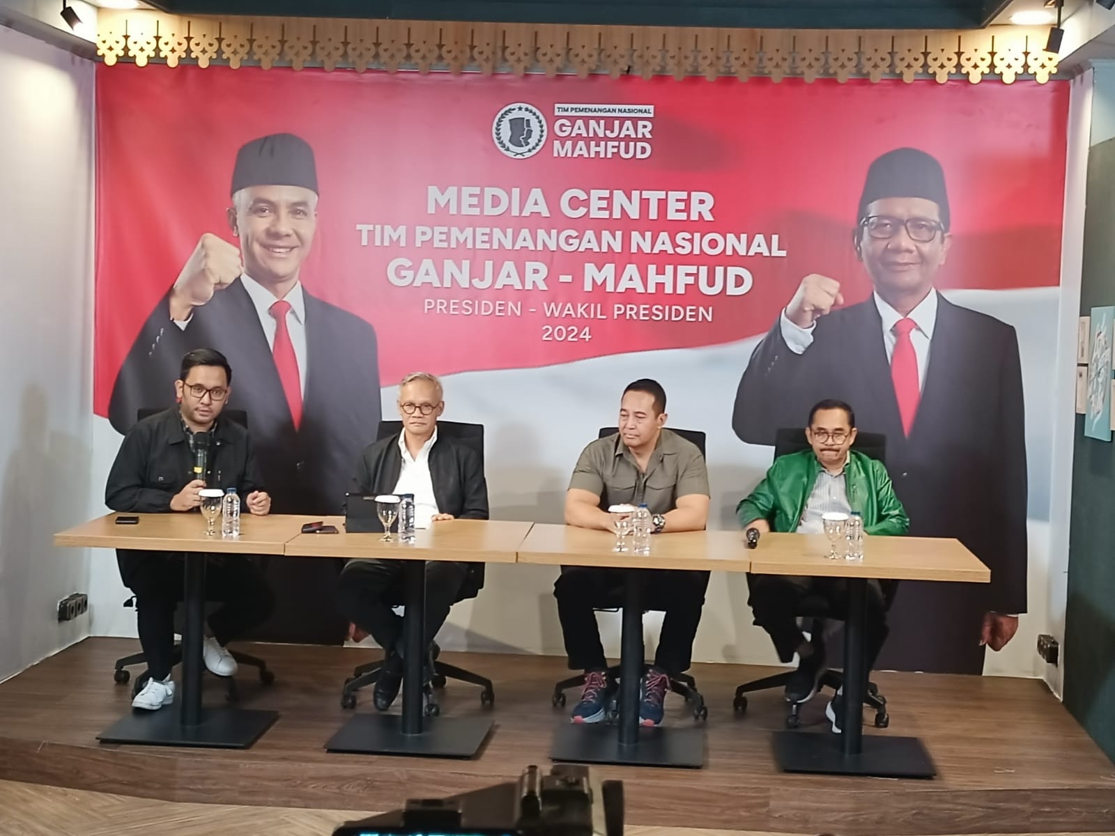 Andika Perkasa: Tekanan Pasti Ada, Pilihan TNI Berani Tolak Atau Tidak?