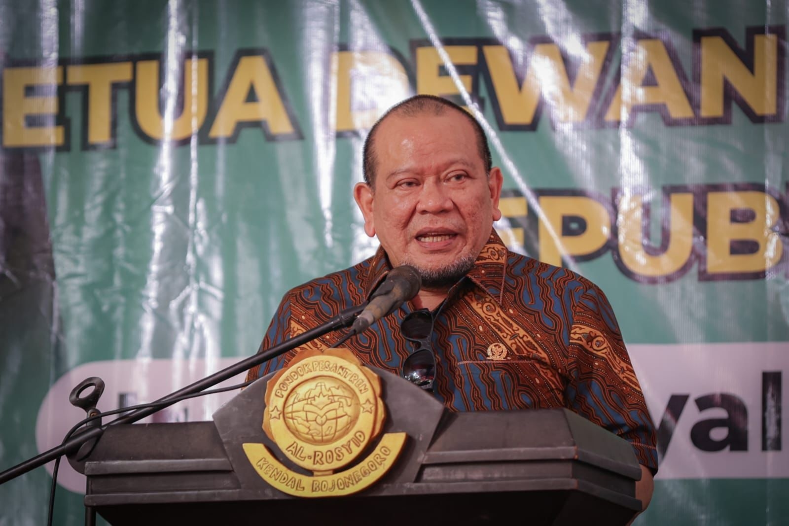 Isi Materi di Fakultas Hukum Unair, Ketua DPD RI Bedah Soal HAM dan Cita-cita Bangsa Sesuai Konstitusi