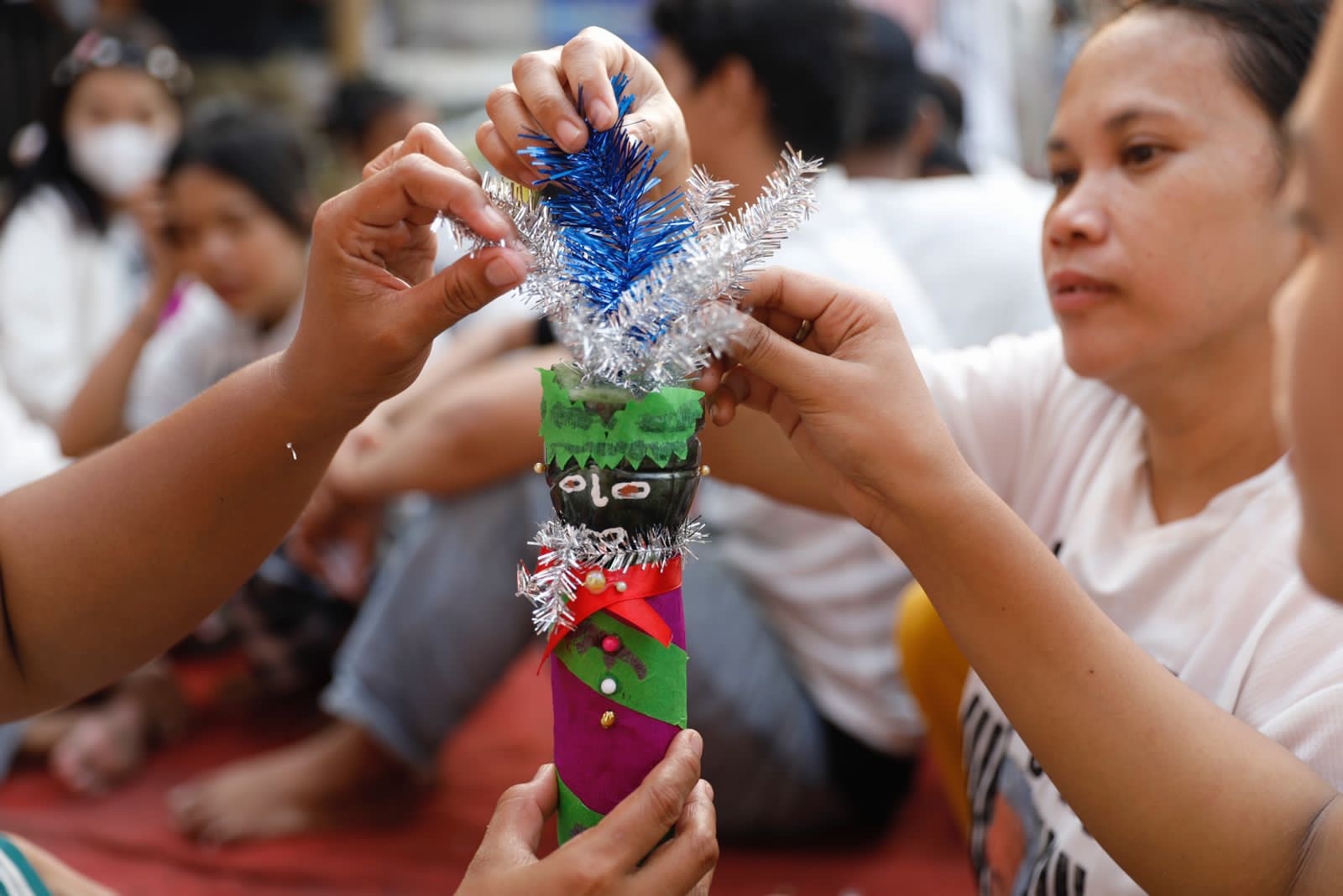Saat Kelas 2 SD, Kana Sangat Kagum Ketika Melihat Teman Kelasnya Membuat Prakarya dari Batang Korek Api. Menurut Kana, Apa yang Dibuat oleh Temannya..