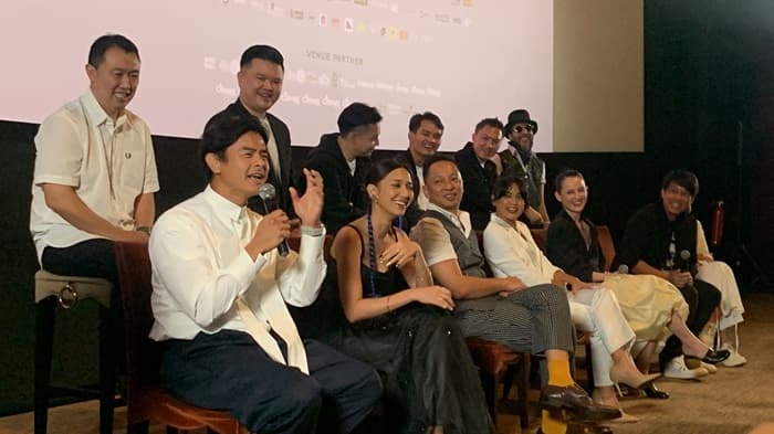 Ada Nirina Zubir Hingga Julie Estelle, Ini Sinopsis Dan Jadwal Tayang "Jatuh Cinta Seperti di Film-Film" Di Bioskop