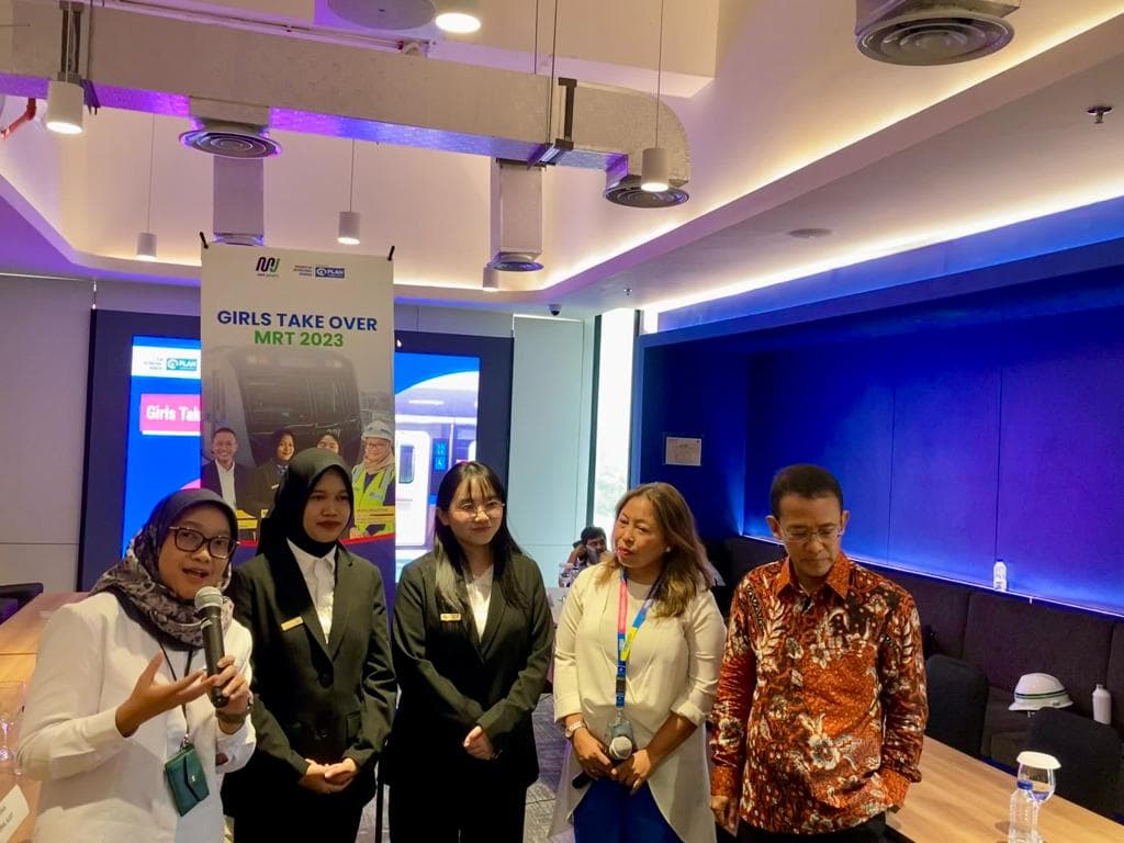 2 Perempuan Muda Ini Ambil Alih Posisi Pimpinan MRT Jakarta