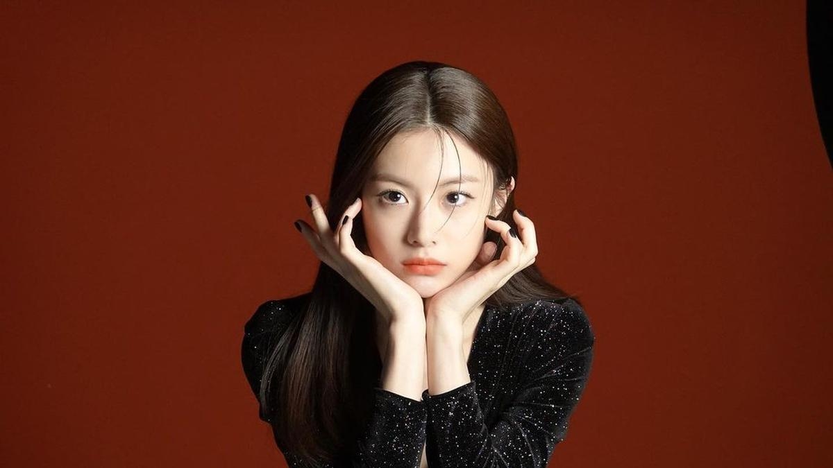 Ingin Wajah Cantik seperti Berlian ala Go Yoon Jung? Rutin Terapkan 7 Skin Method Solusinya